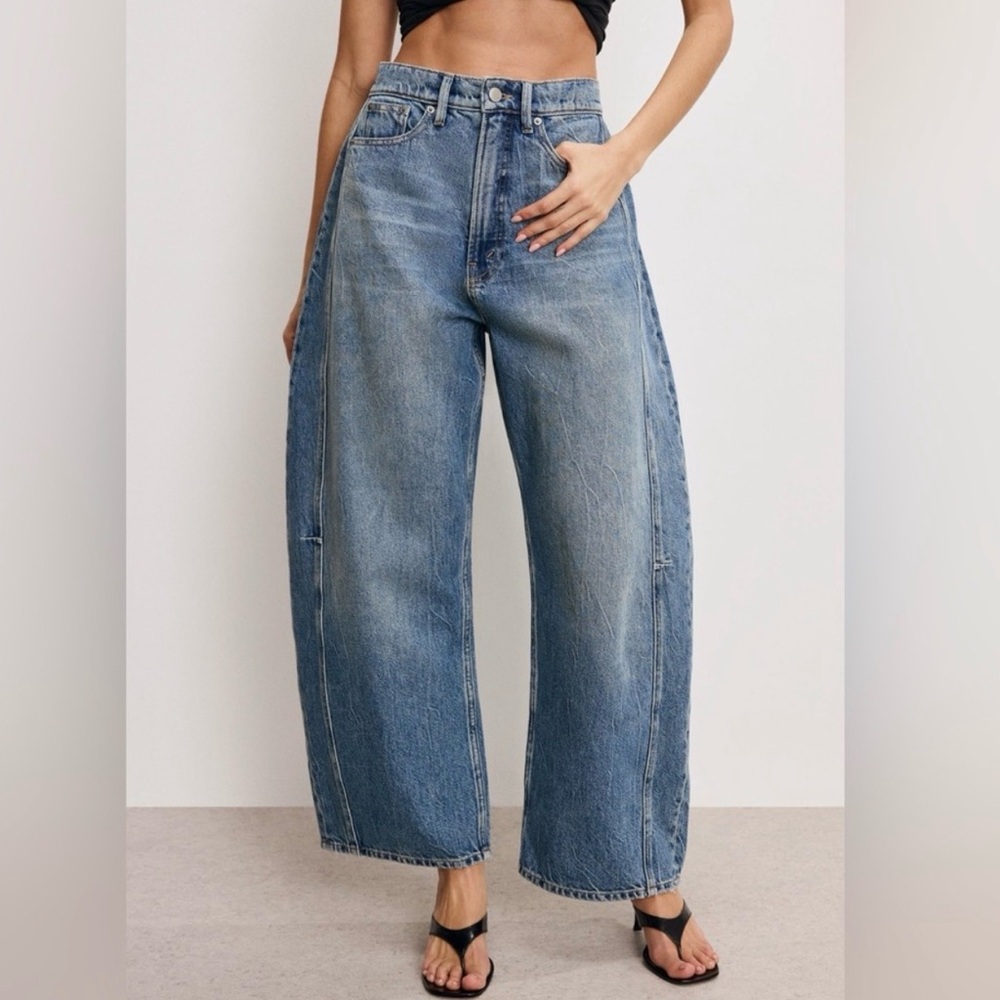 NWT Good American Extreme Barrel Jeans